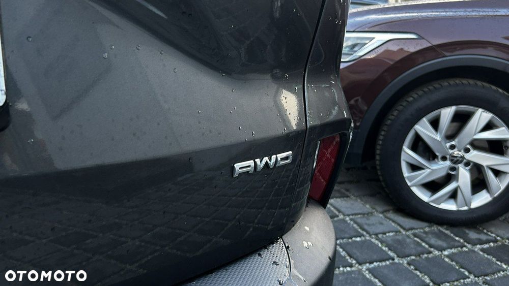 Ford Kuga - 19