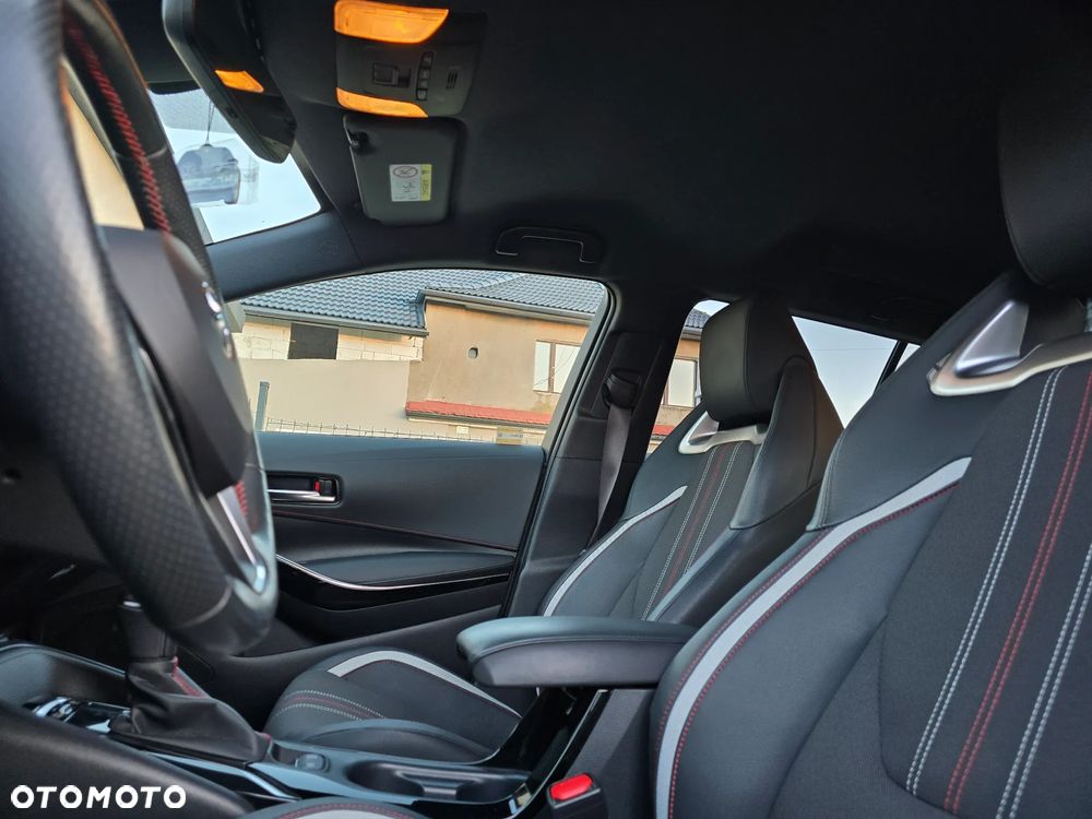 Toyota Corolla 2.0 Hybrid GR Sport - 16