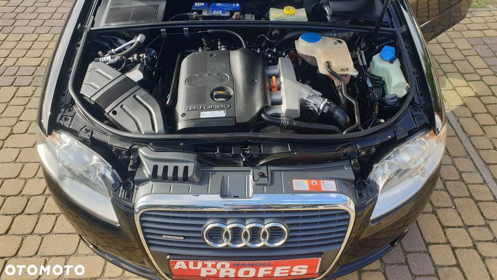 Audi A4 Limousine 1.8 T quattro - 17