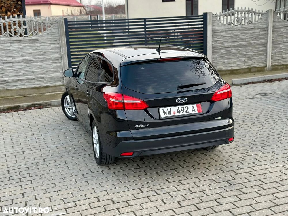 Ford Focus - 4