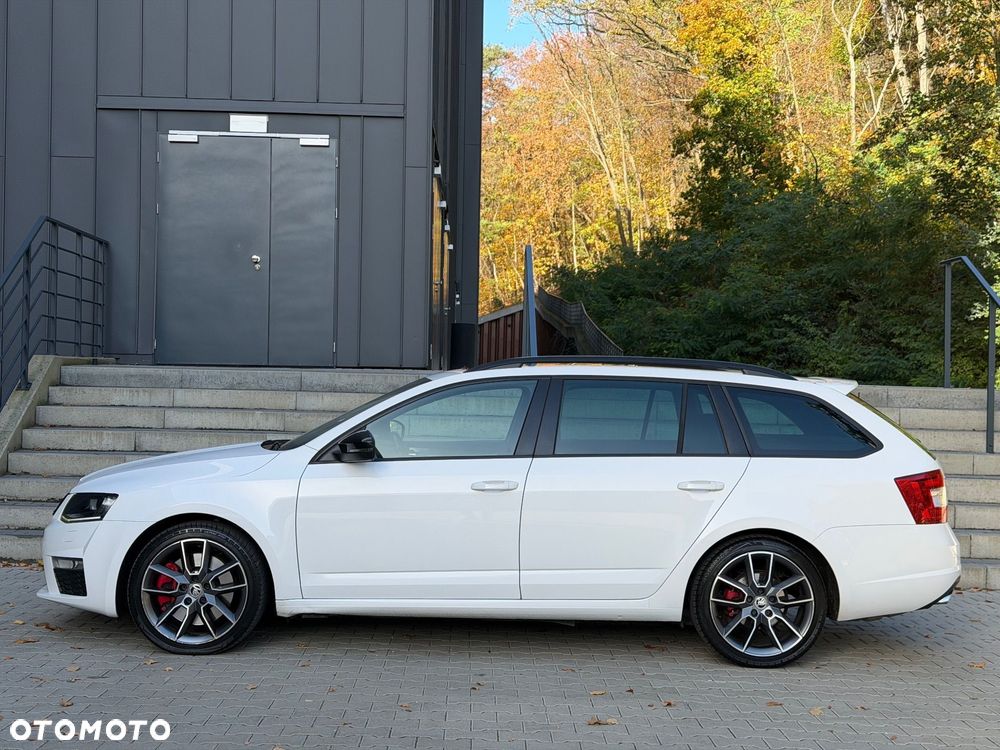 Skoda Octavia 2.0 TDI RS - 8