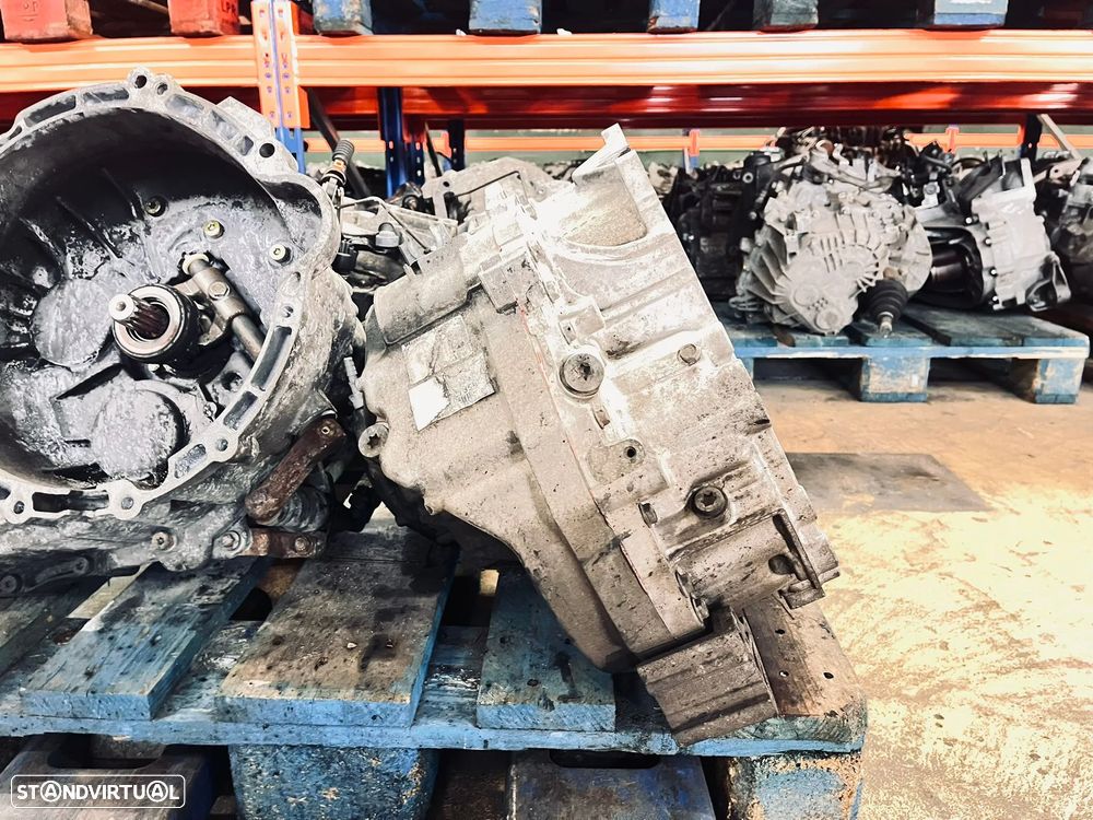 Caixa de velocidades automatica AISIN TF80 30735326 VOLVO V70 2.4D - 2