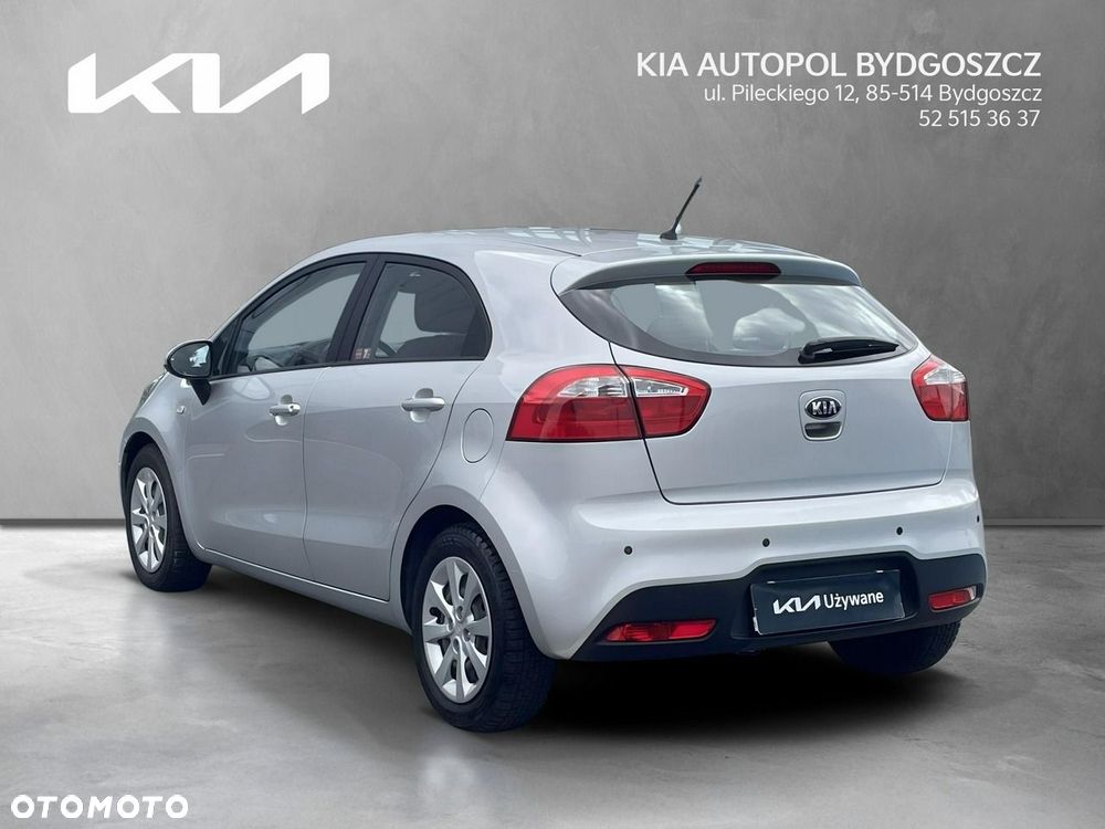 Kia Rio - 3