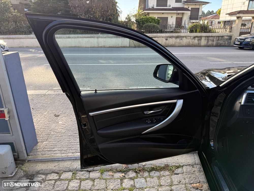 BMW 320 d Touring Sport-Aut. Efficient Dynamics Edition Sport Line - 19