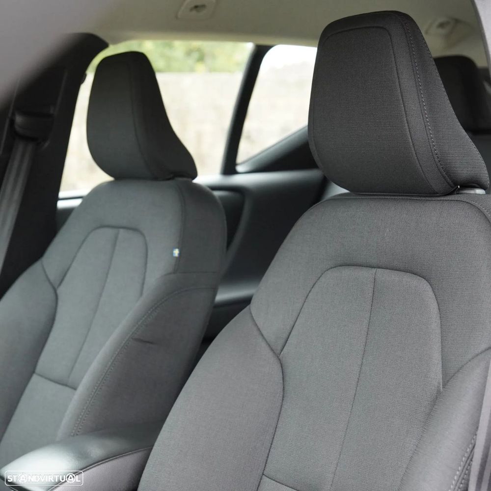 Volvo XC 40 2.0 D3 - 8