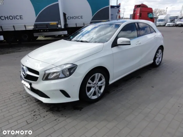 Mercedes-Benz Klasa A 180 d AMG Line - 17