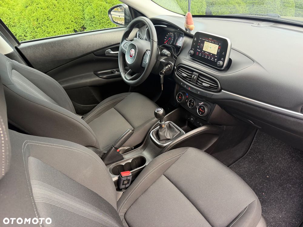 Fiat Tipo 1.4 16V More - 19