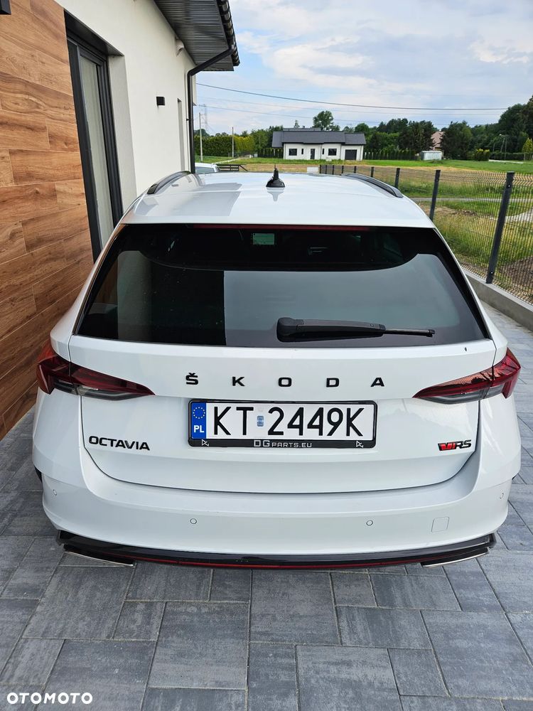 Skoda Octavia 2.0 TSI RS DSG - 6