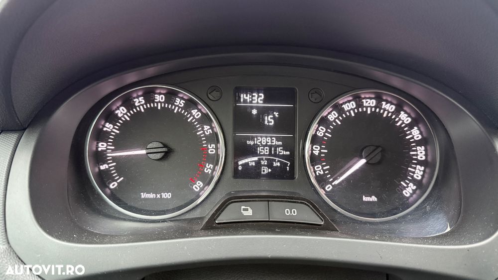 Skoda RAPID 1.6 TDI Active - 22