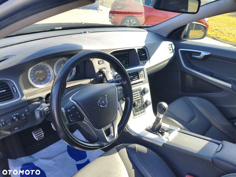 Volvo V60 - 10