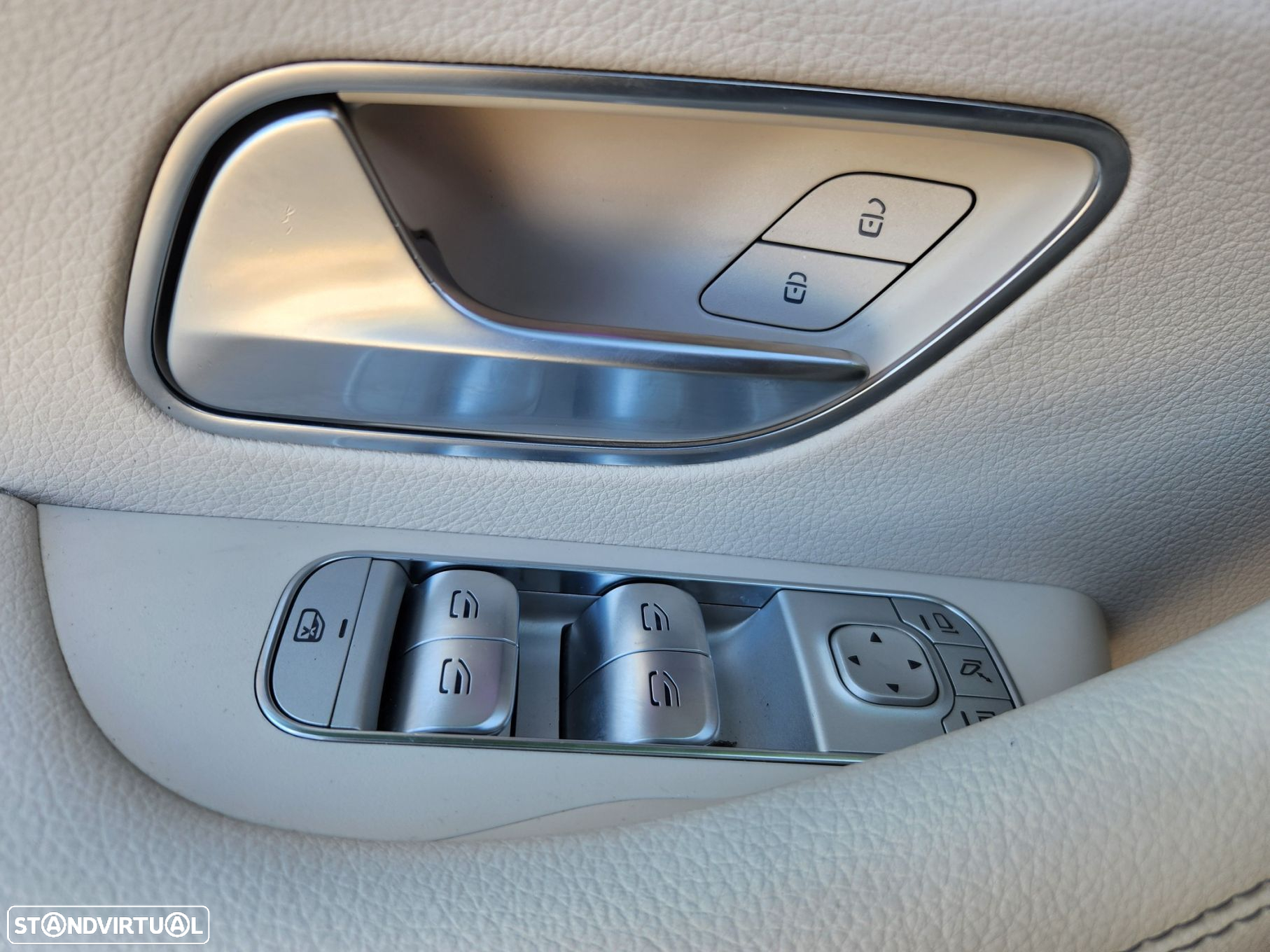 Mercedes-Benz GLE 300 d 4Matic - 47