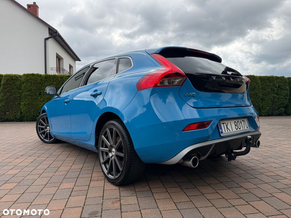 Volvo V40 D2 Drive-E R-Design Momentum - 33