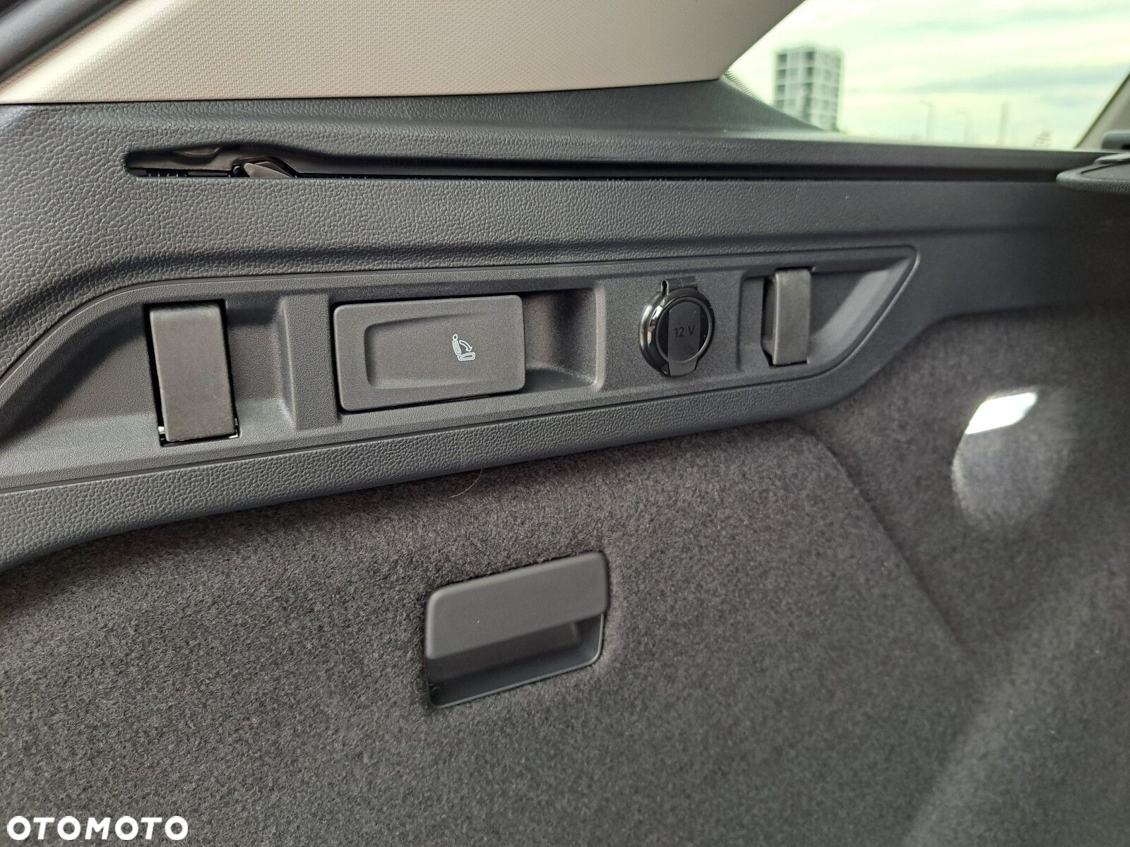 Skoda Superb 2.0 TSI 4x4 L&K DSG - 36