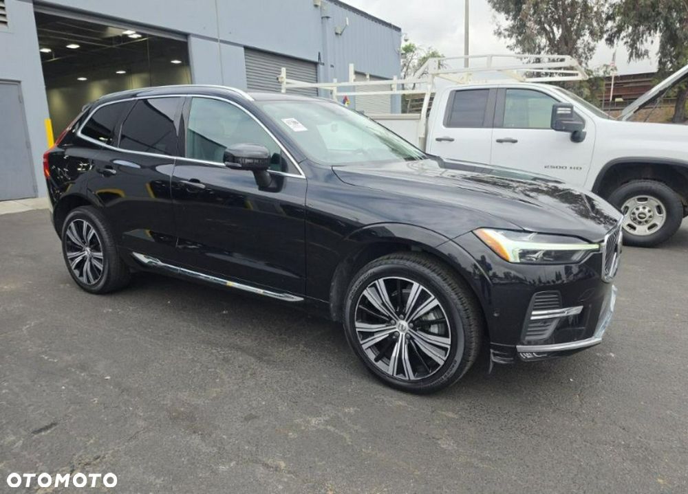 Volvo XC 60 B5 B AWD Plus Bright - 3