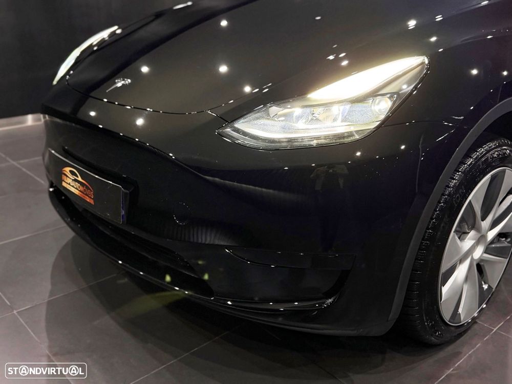 Tesla Model Y Standard - 11