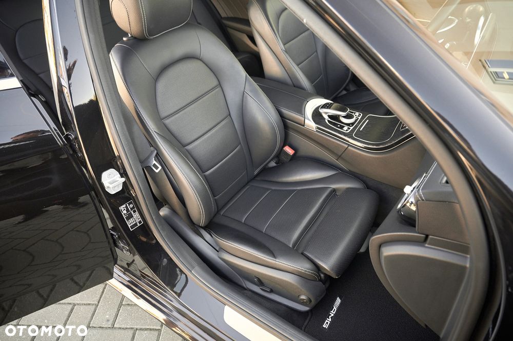 Mercedes-Benz Klasa C 220 d 9G-TRONIC - 25