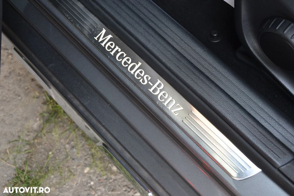Mercedes-Benz GLA 200 7G-DCT AMG Line - 11