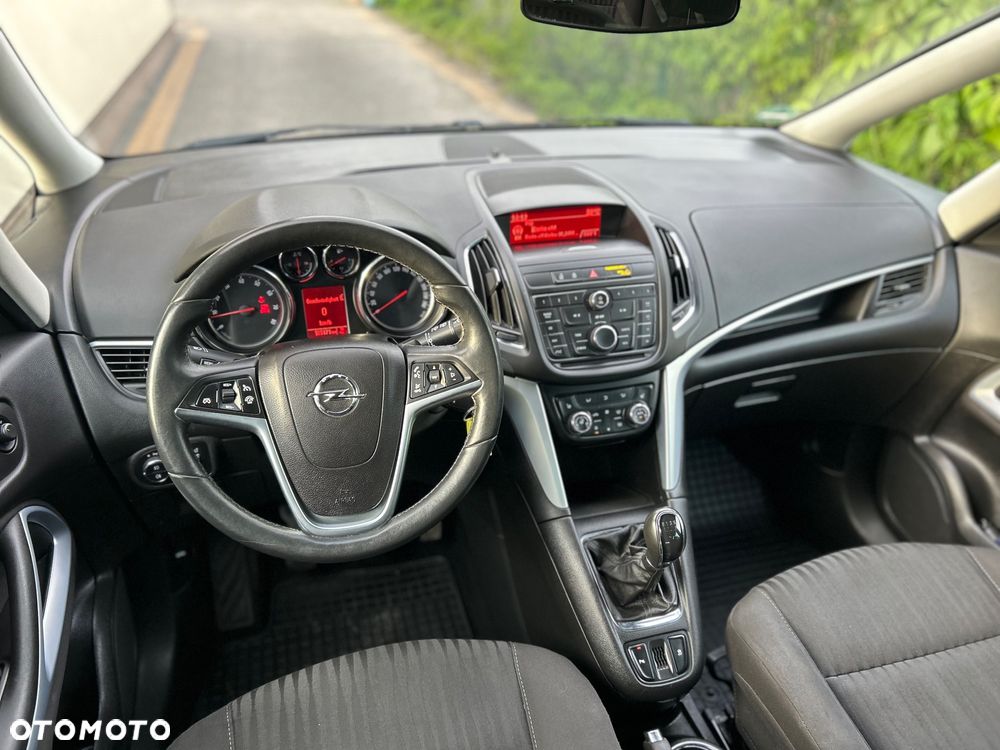Opel Zafira Tourer 1.4 Turbo Active - 19