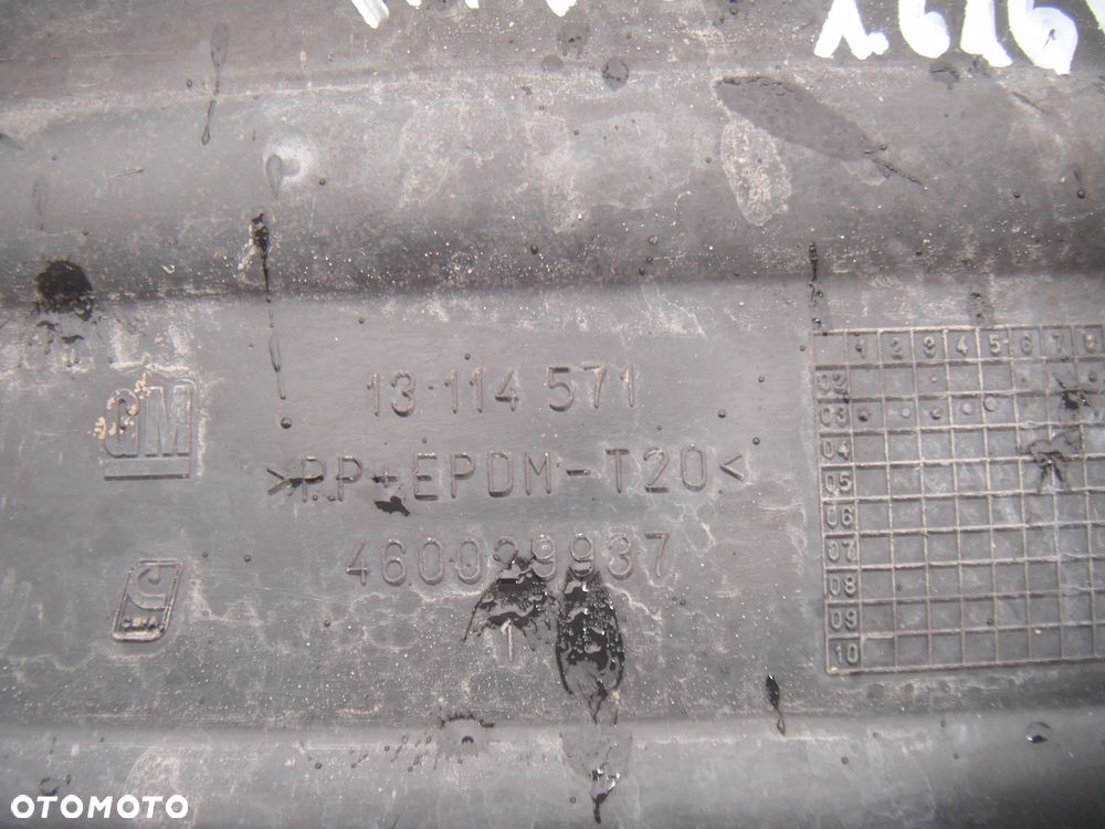 opel meriva a 03r nadkole- osłona pasków prawy przód - 2