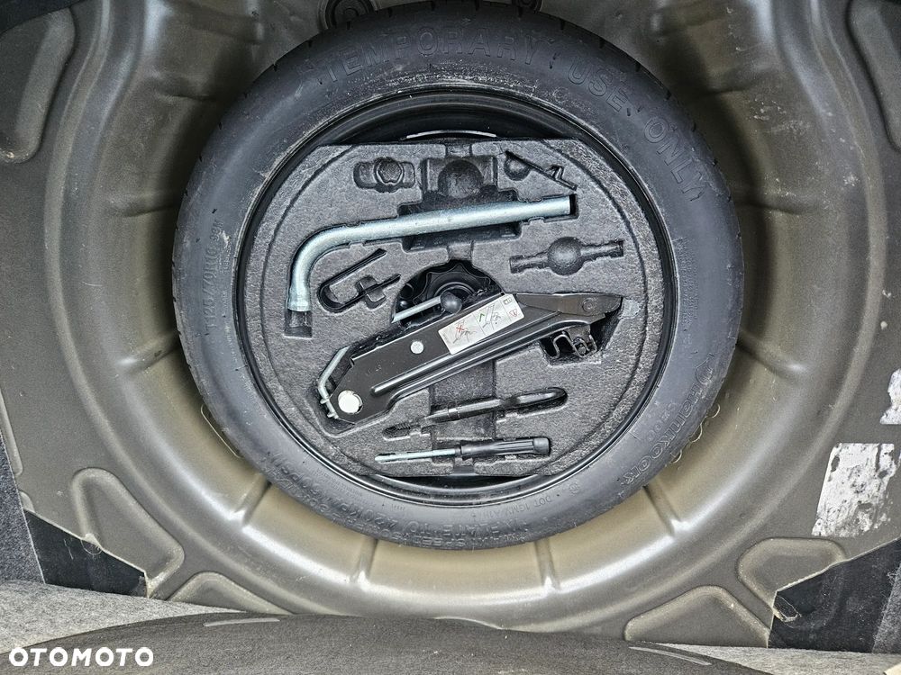 Volkswagen Scirocco - 16