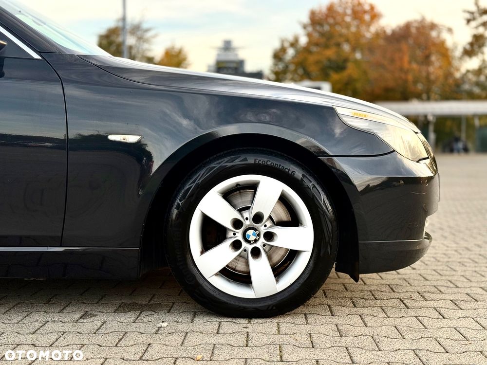 BMW E60 2009 photo 5