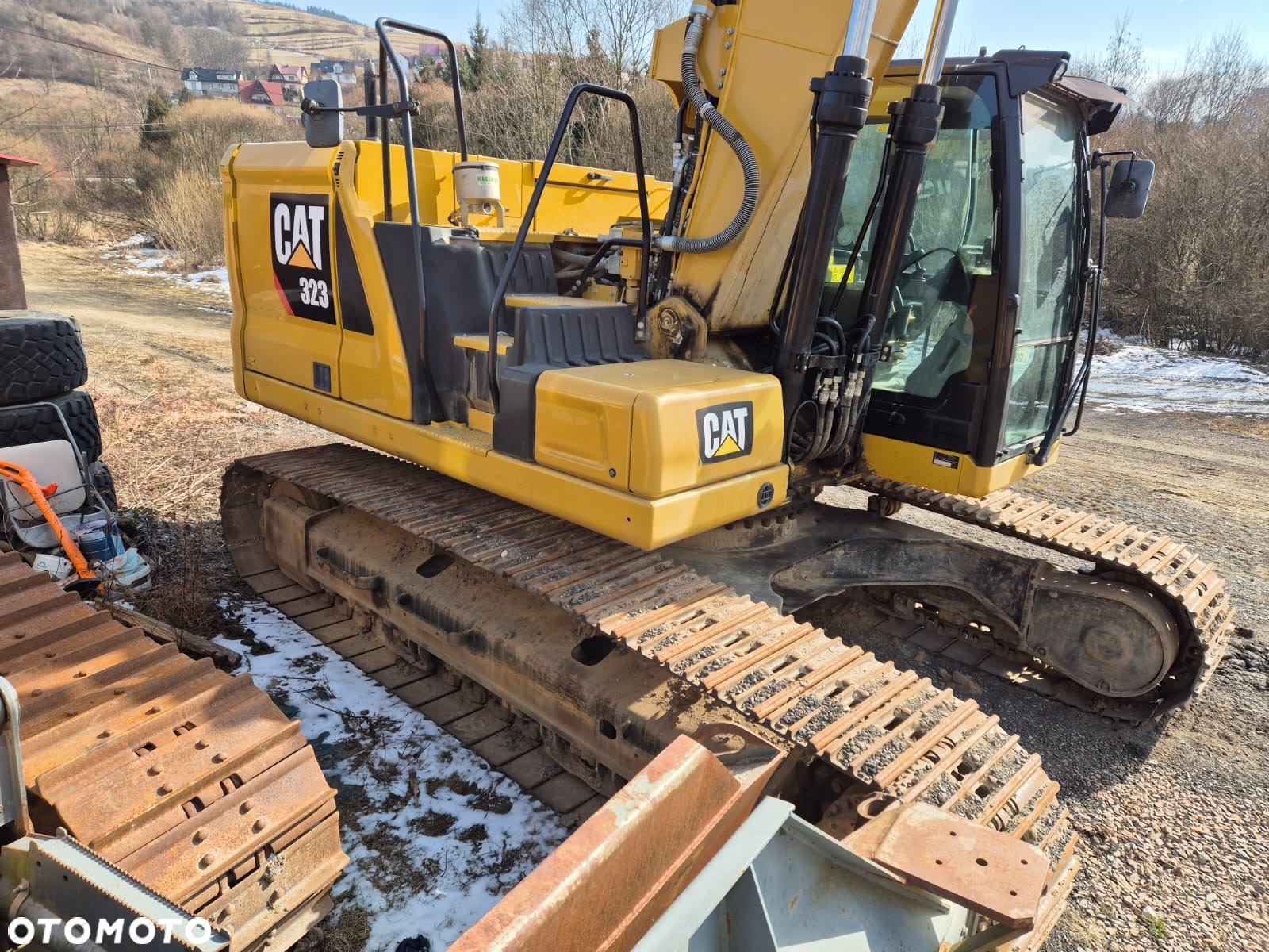 Caterpillar 323 CAT 325 320 324 ROK 2019 - 21