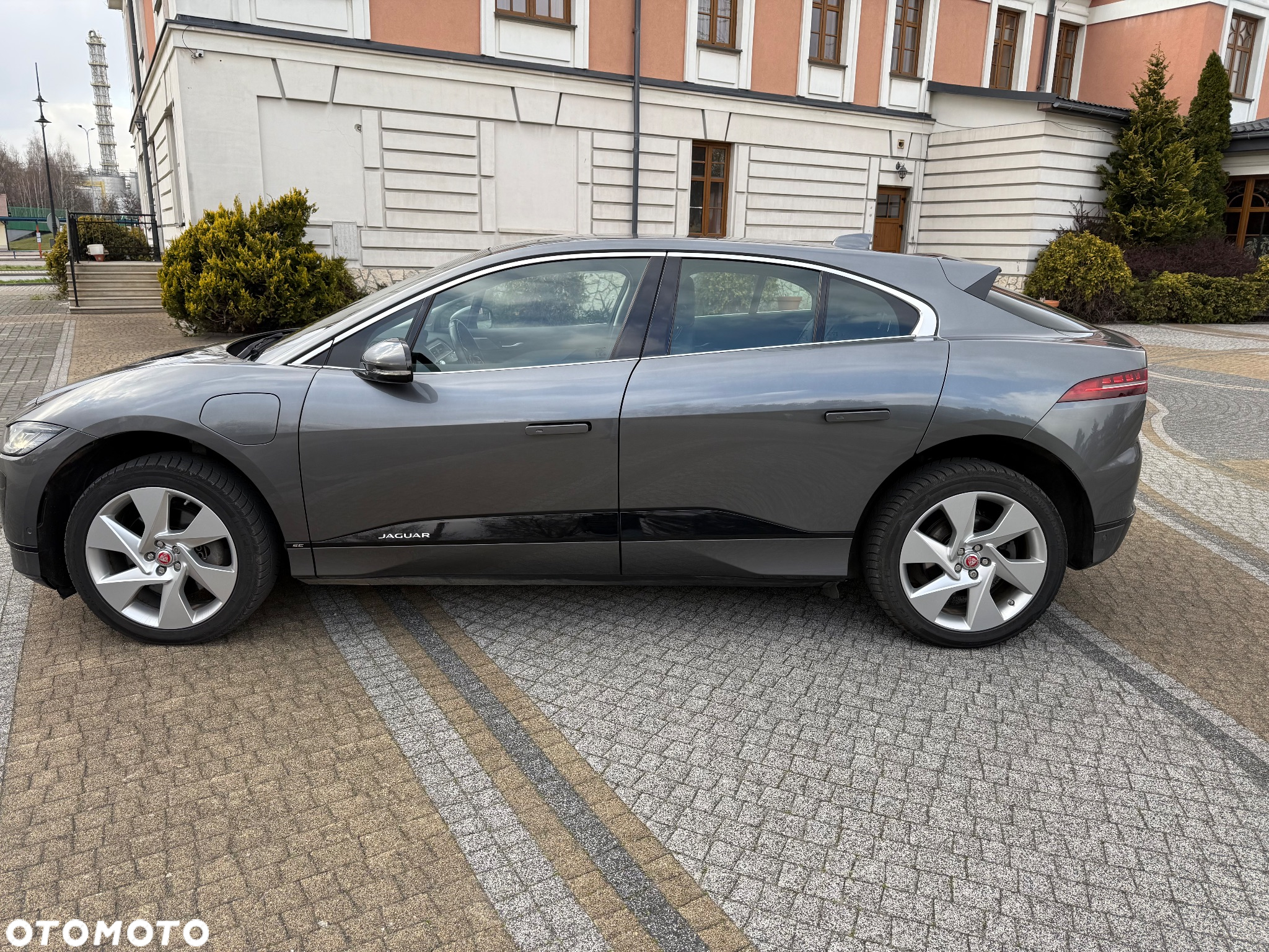 Jaguar I-Pace EV400 AWD SE - 11