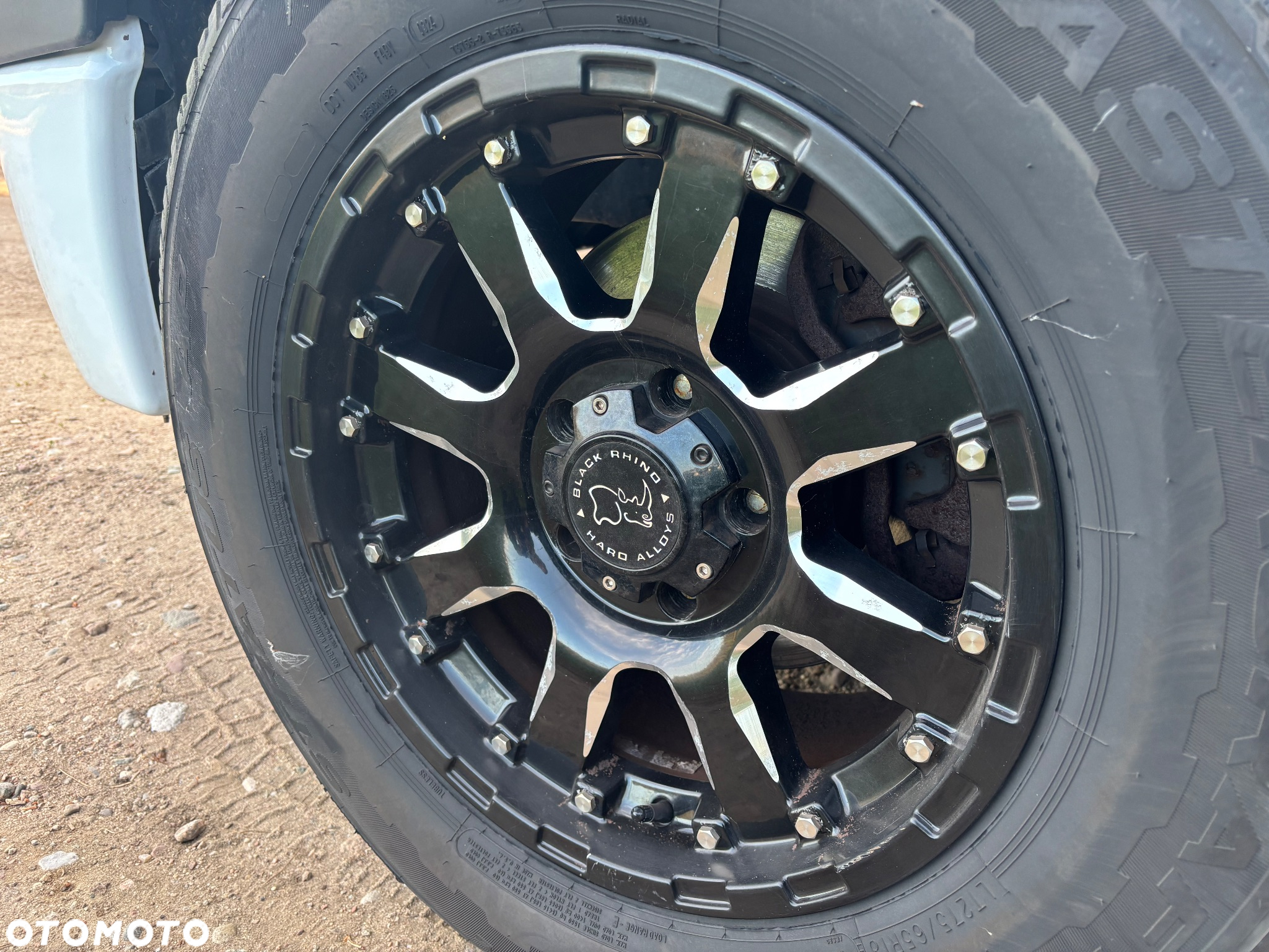 Dodge RAM 1500 4.7 4x4 - 12