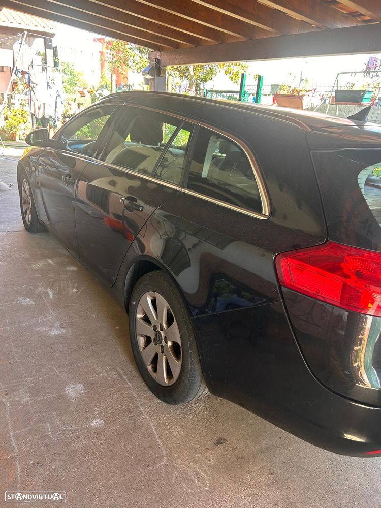 Opel Insignia Sports Tourer - 4