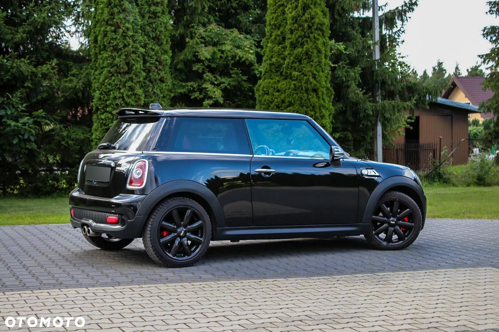 MINI Cooper S 50 Mayfair - 17