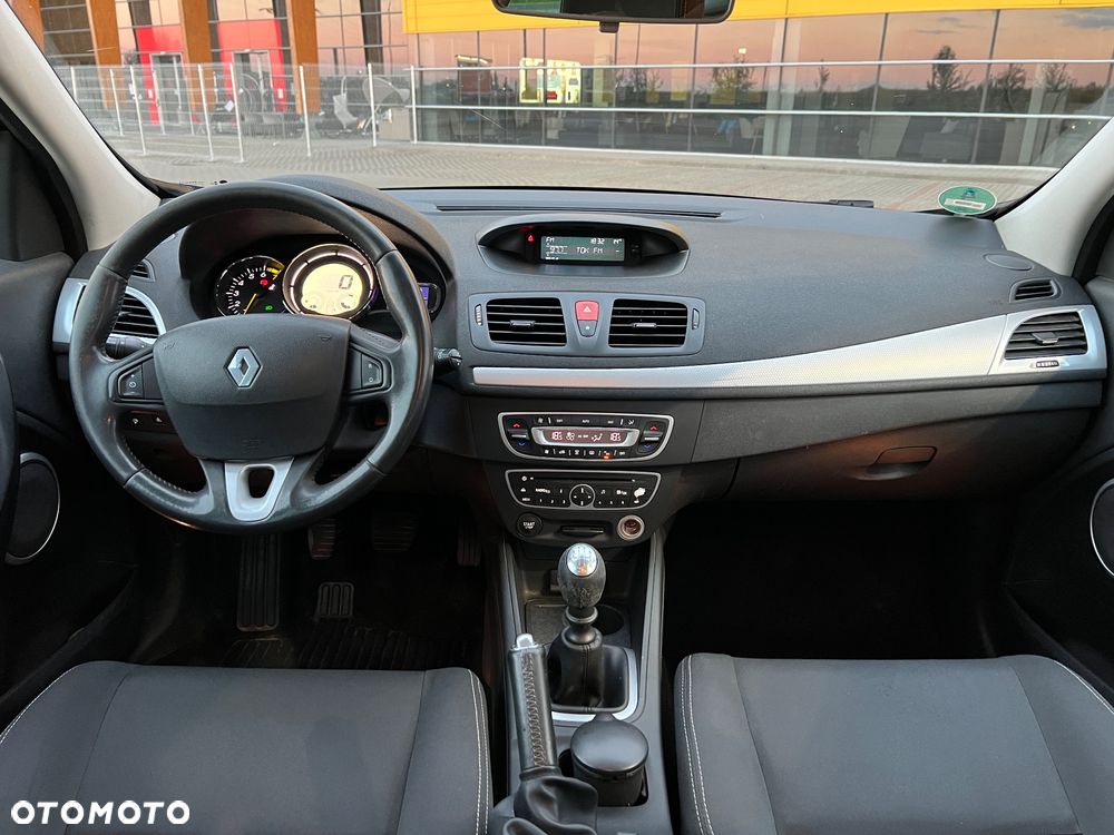 Renault Megane Grandtour TCe 130 Dynamique - 26