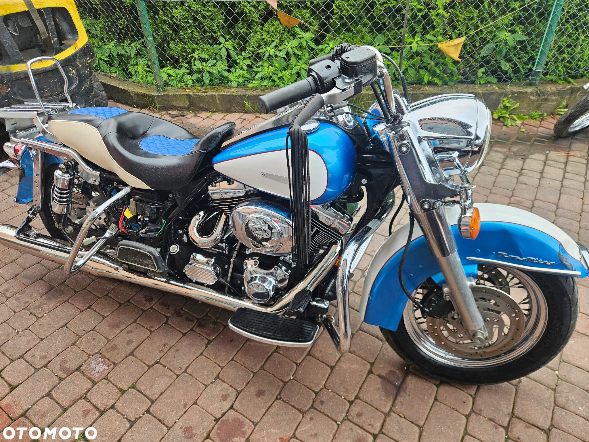 Harley-Davidson Touring Road King - 2