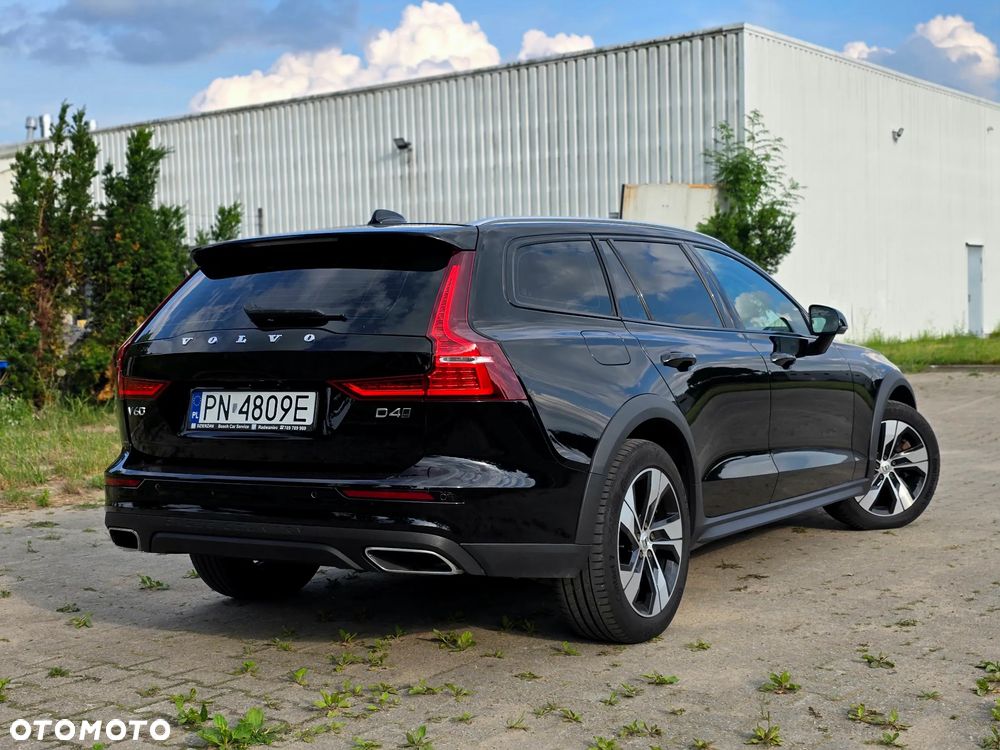 Volvo V60 D4 SCR AWD - 6