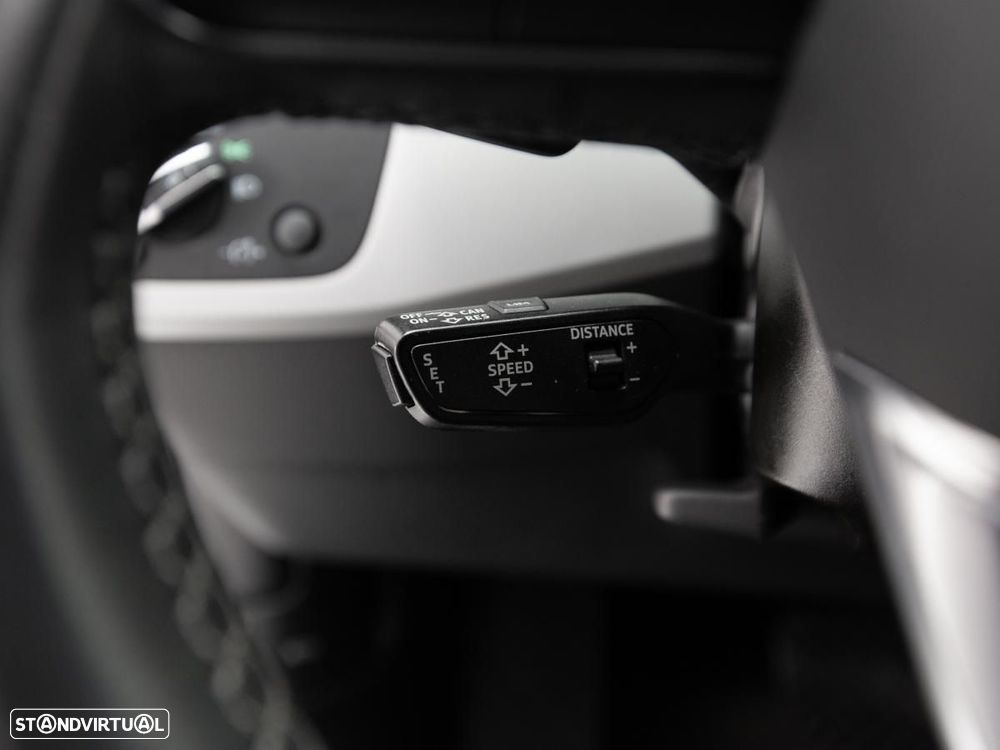 Audi A4 Avant 35 TDI S line S tronic - 16