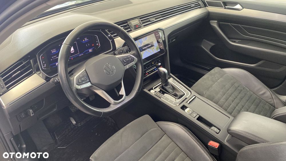 Volkswagen Passat - 9