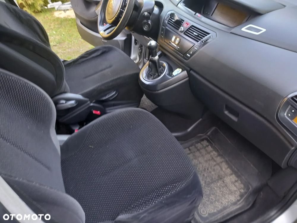 Citroën C4 Picasso 1.6 HDi FAP Exclusive - 17