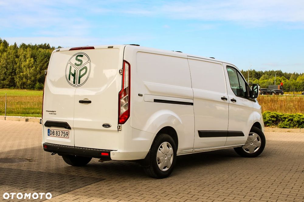 Ford Transit Custom - 8