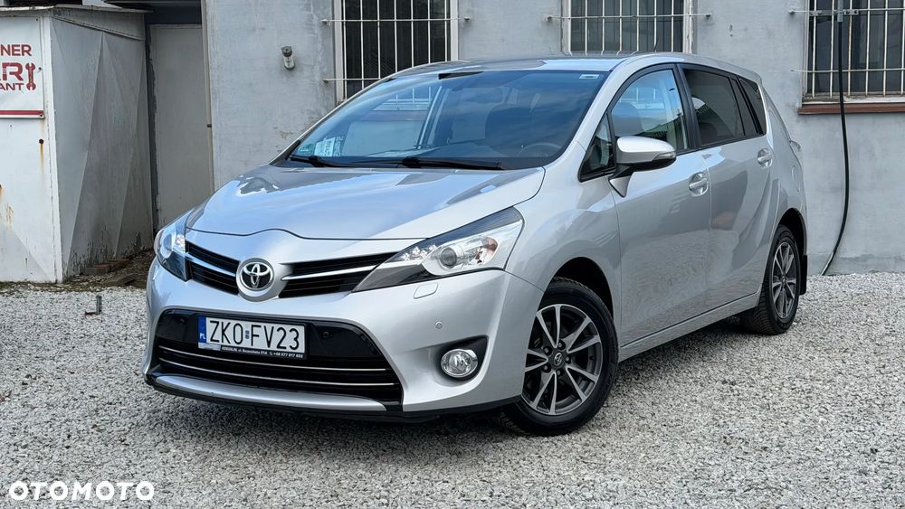 Toyota Verso 1.8 5-Sitzer Executive - 5