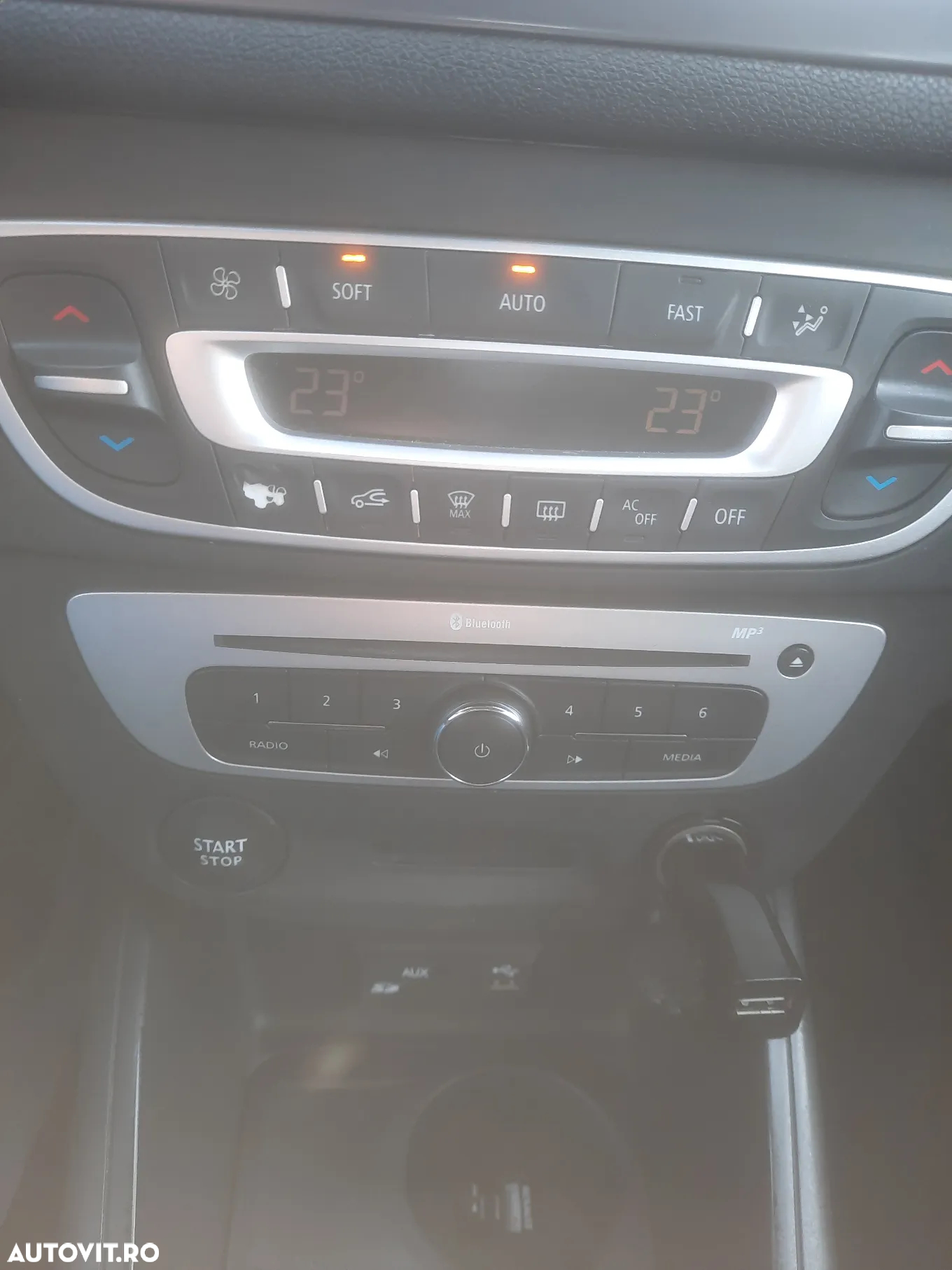 Renault Megane ENERGY dCi Zen - 15