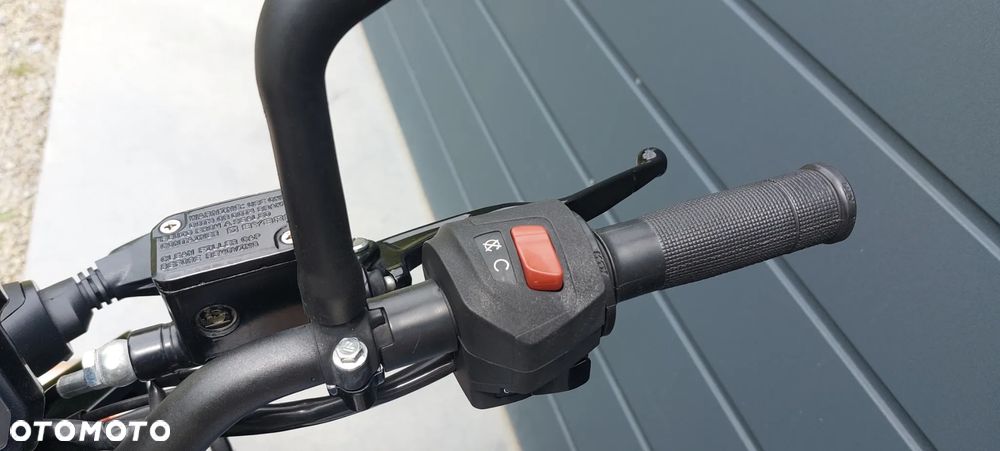 KTM Duke 125 - 13