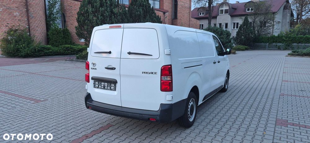 Toyota ProAce - 4