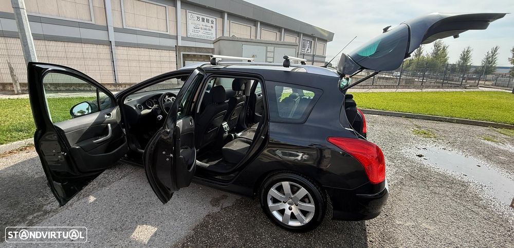 Peugeot 308 SW - 7