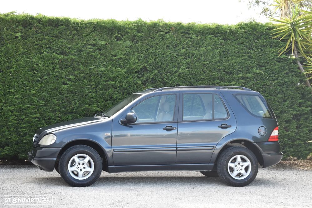 Mercedes-Benz ML 270 - 2