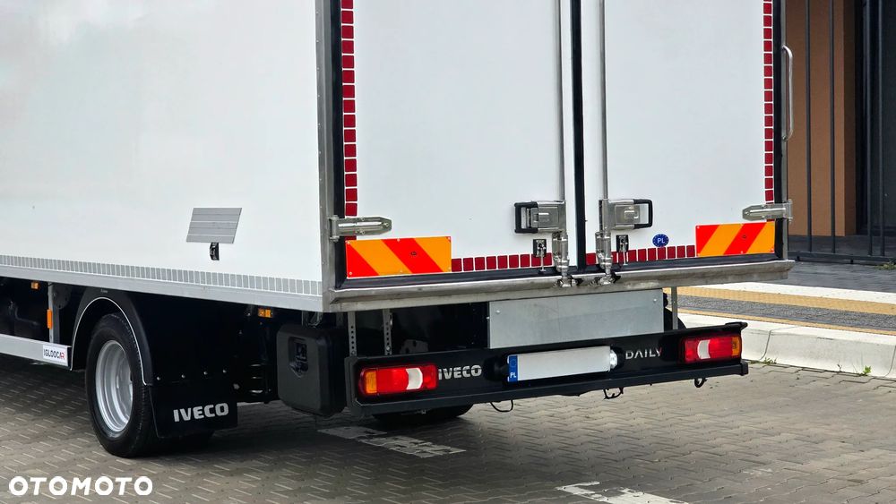Iveco ❗️❗️DAILY 3.0 180KM 50C18 ❗️❗️ZABUDOWA IGLOOCAR 10 PALET / MROŹNIA -32 +32 / AGREGAT THERMOKING V300 MAX / AUTOMAT HI-MATIC / LAKIER METALIC / NAWIGACJA / TEMPOMAT ADAPTACYJNY / PODUSZKI PNEUMATYCZNE / GRUBA ŚCIANKA / WERSJA WZMOCNIONA / SALON POLSKA / FULL LED / MAKSYMALNA DOSTĘPNA OPCJA WYPOSAŻENIA❗❗ STAN - JAK NOWY ❗️ - 20