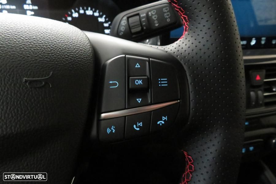 Ford Focus 1.0 EcoBoost MHEV ST-Line X - 11