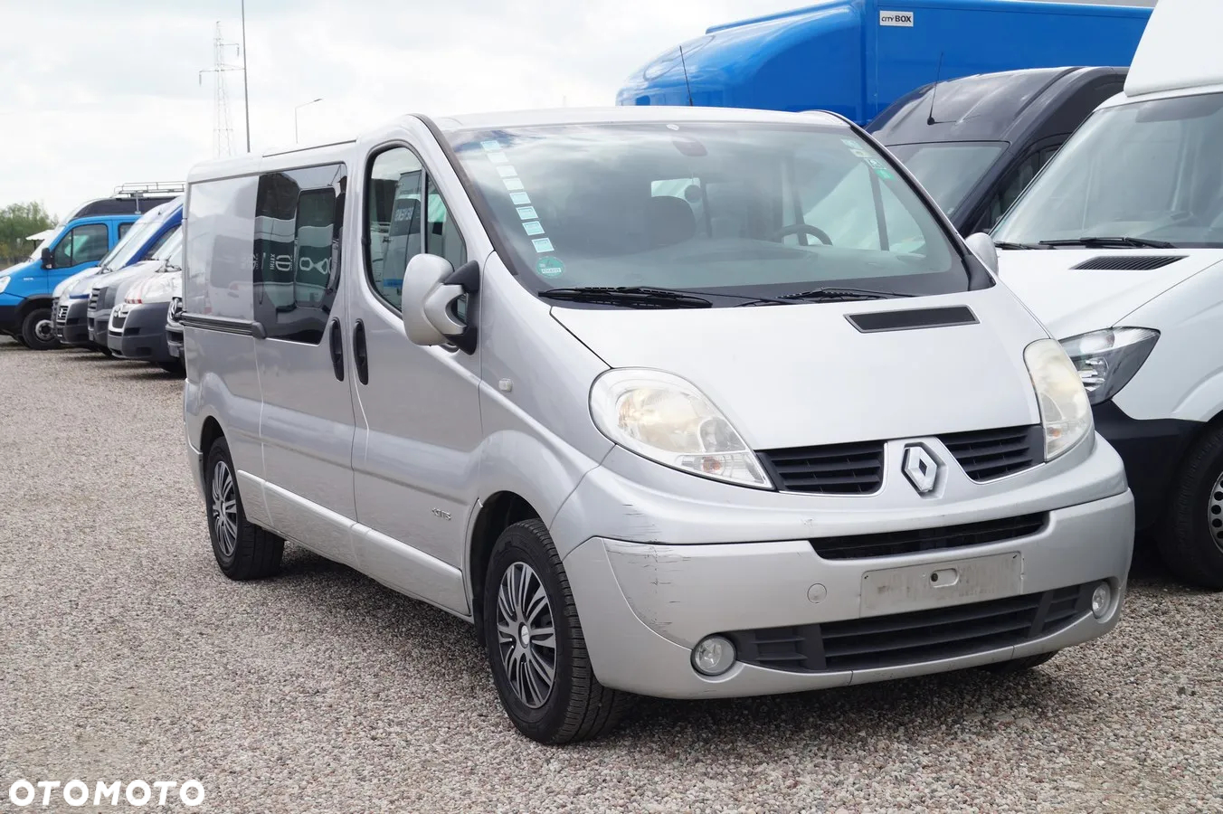 Renault Trafic - 10