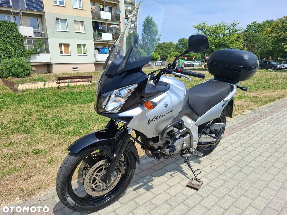 Suzuki V-STROM - 11