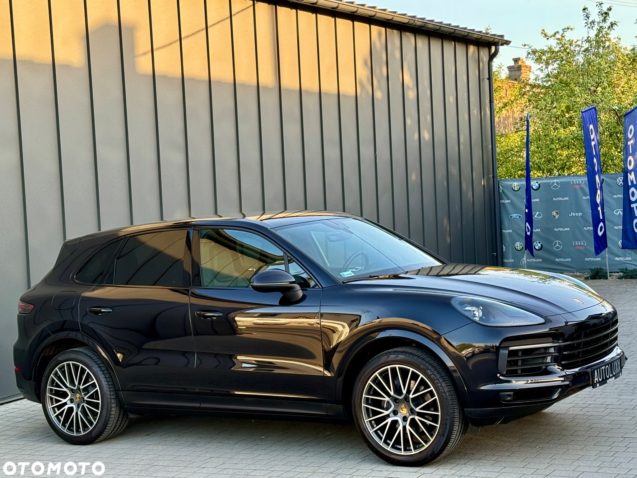 Porsche Cayenne Standard - 6