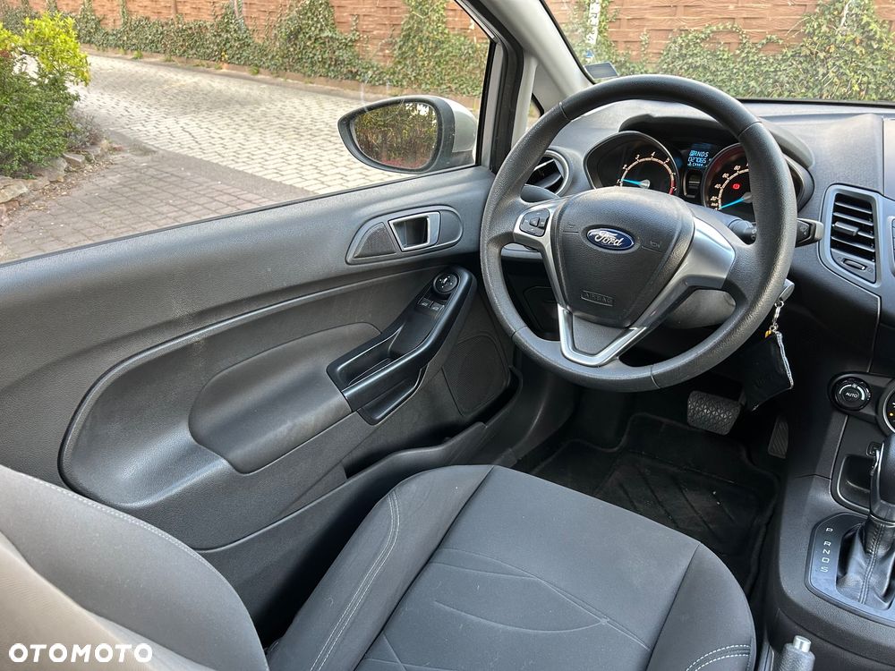 Ford Fiesta - 26