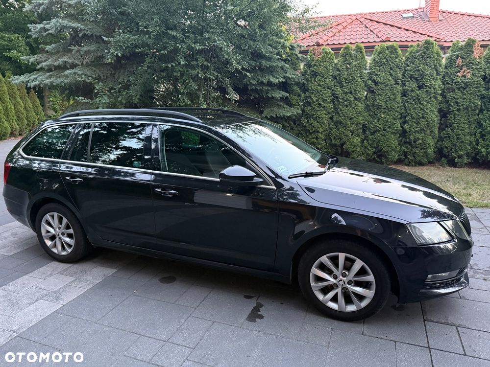 Skoda Octavia 1.6 TDI Ambition - 2